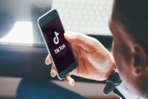 Penting! Cara Bikin Konten Tiktok Foto Geser Terpecaya