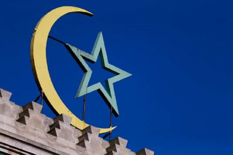 Vendredi, 1er jour de Ramadan en Arabie saoudite, en France et dans
